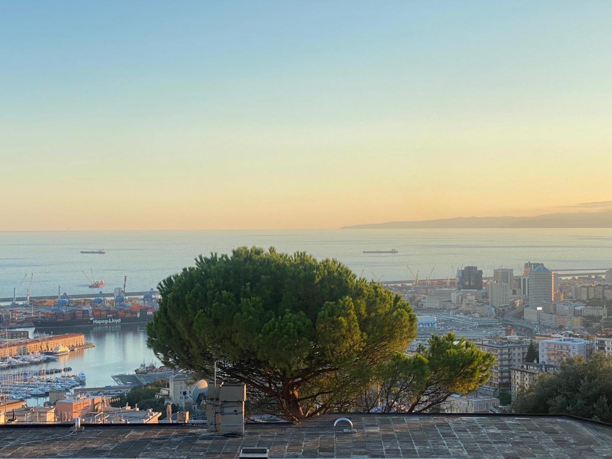 Ferienwohnung Genoa View & Hiking In Italian Riviera Exterior foto